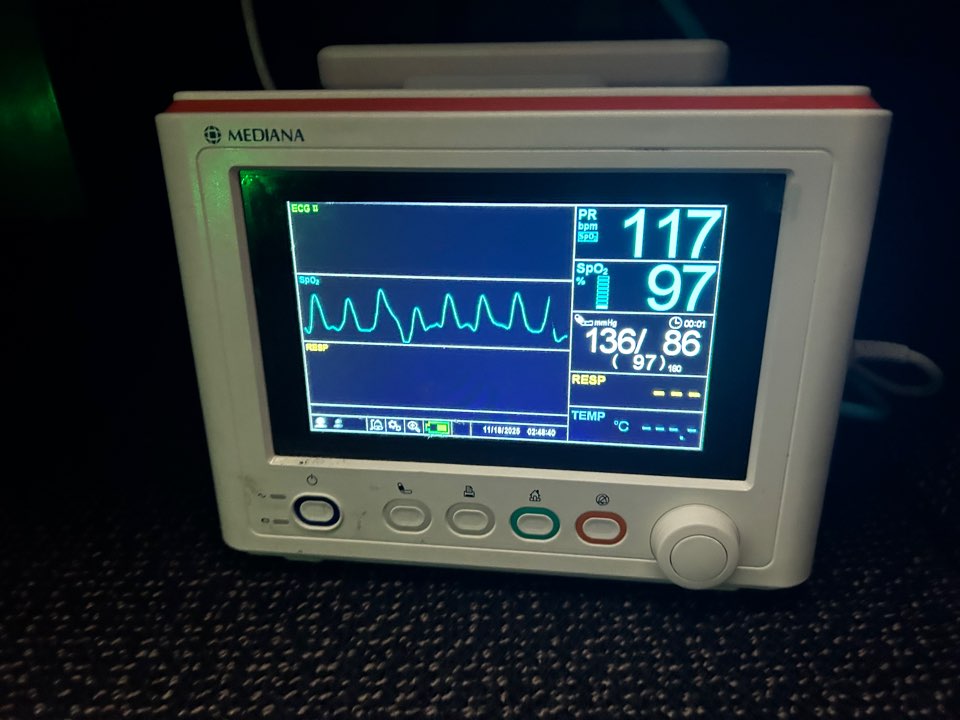 뇌출혈환자 프놈펜에서 한국으로 이송완료